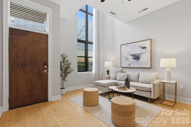 115 E Park Avenue 109, Charlotte, NC 28203