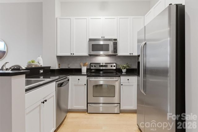 115 E Park Avenue 109, Charlotte, NC 28203