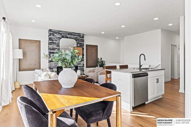 14806 Bruning Street, Bennington, NE 68007