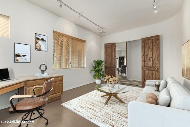 10034 E INDIGO Street, Mesa, AZ 85207