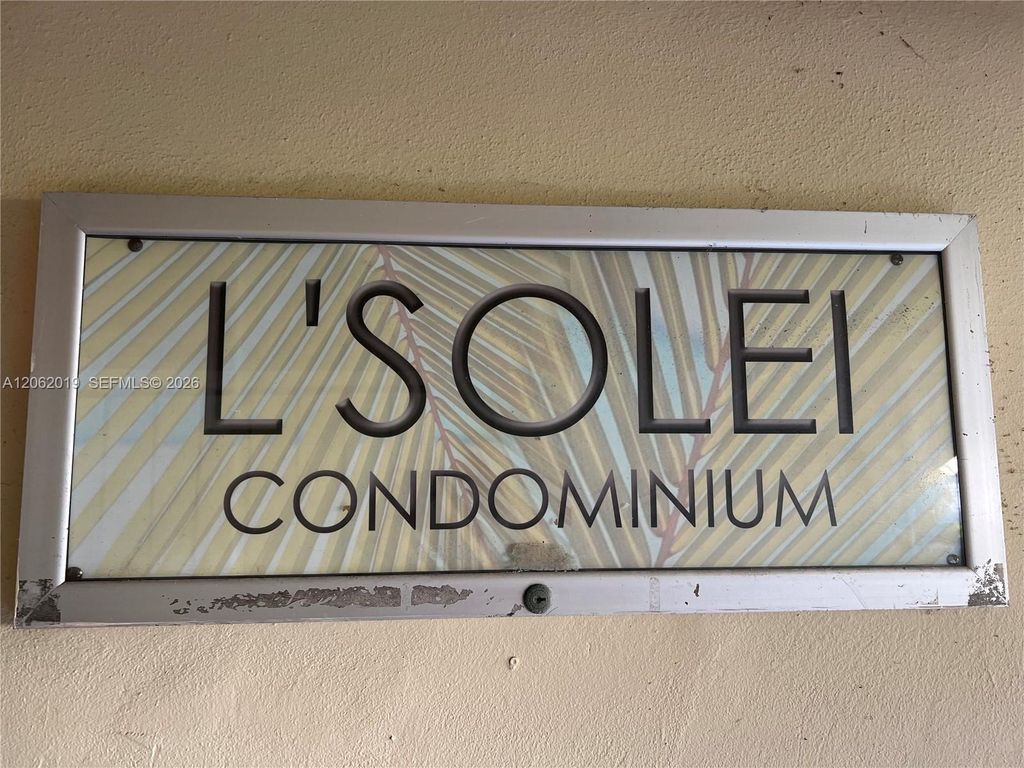 1100 NE 1st Ct 308, Hallandale Beach, FL 33009