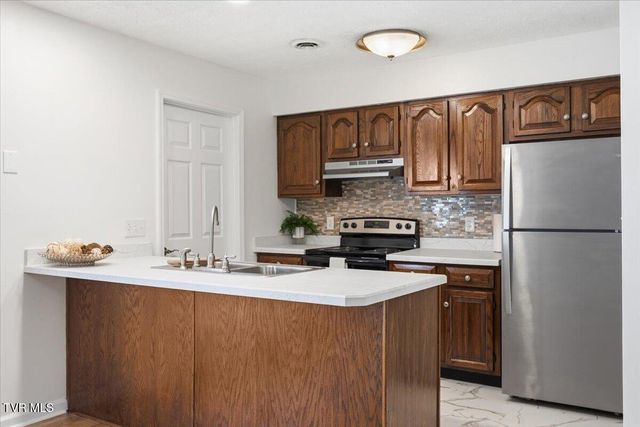 934 Beverly Drive 4, Abingdon, VA 24210