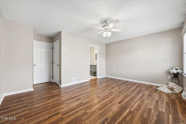 934 Beverly Drive 4, Abingdon, VA 24210