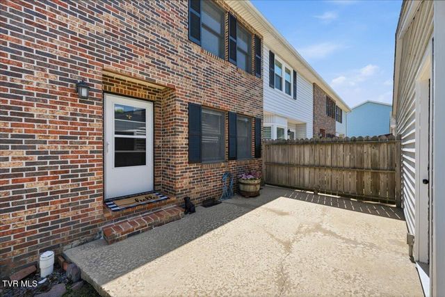 934 Beverly Drive 4, Abingdon, VA 24210