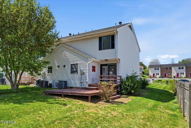 934 Beverly Drive 4, Abingdon, VA 24210