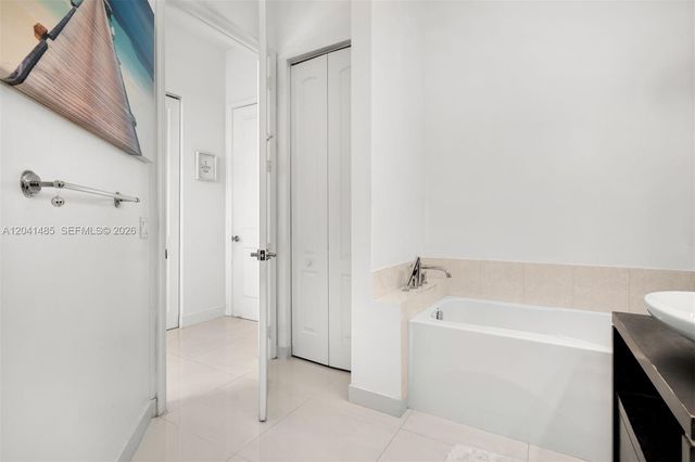 480 NE 30th Street 501, Miami, FL 33137