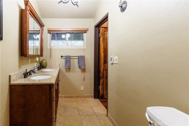 26220 Pine Dell Road, Idyllwild, CA 92549