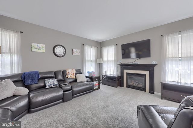 348 BUCKHEAD LN, Douglassville, PA 19518