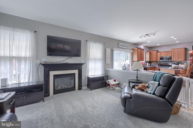 348 BUCKHEAD LN, Douglassville, PA 19518