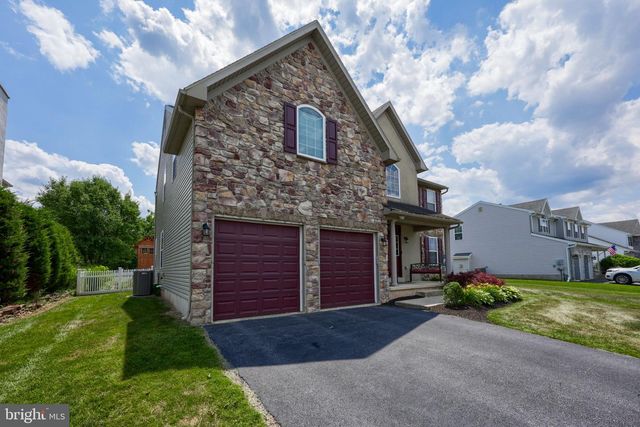 348 BUCKHEAD LN, Douglassville, PA 19518
