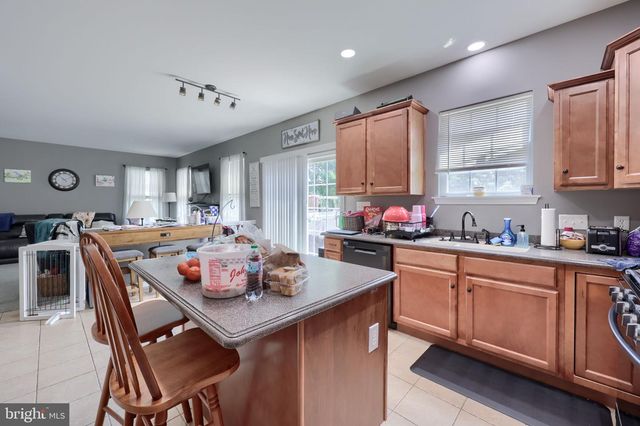 348 BUCKHEAD LN, Douglassville, PA 19518