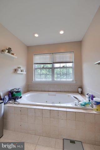 348 BUCKHEAD LN, Douglassville, PA 19518
