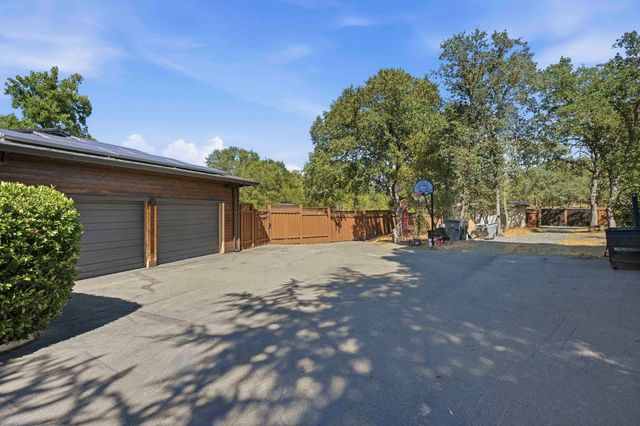 4440 Lawrence Dr, Granite Bay, CA 95746