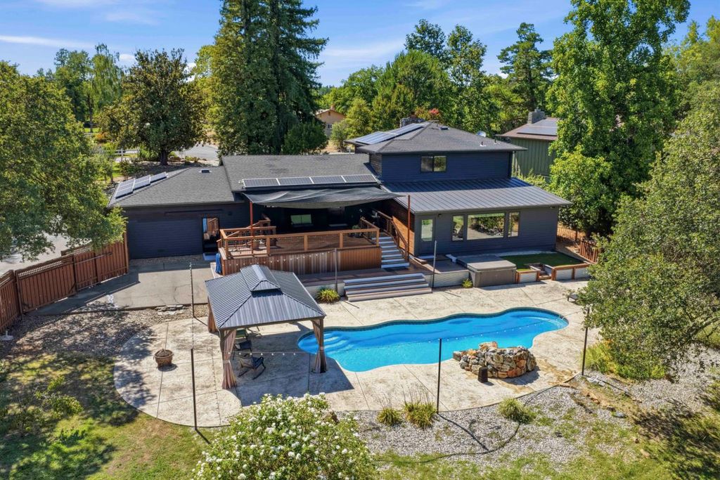 4440 Lawrence Dr, Granite Bay, CA 95746