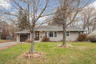 1706 W 86th Street, Bloomington, MN 55431
