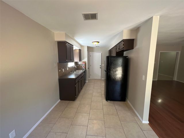 817 Cactus DR, Round Rock, TX 78681