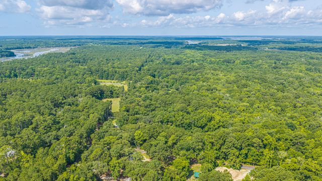 6037 Chisolm Road, Johns Island, SC 29455