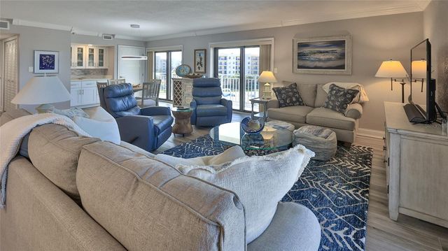 5207 S ATLANTIC AVENUE 321, New Smyrna Beach, FL 32169