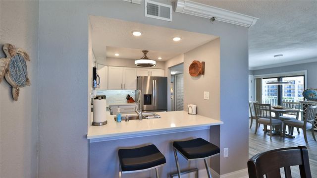 5207 S ATLANTIC AVENUE 321, New Smyrna Beach, FL 32169