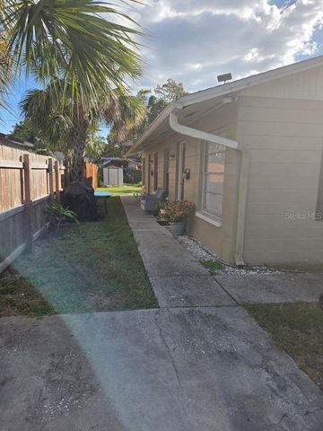 2322 W SAINT JOHN STREET B, Tampa, FL 33607