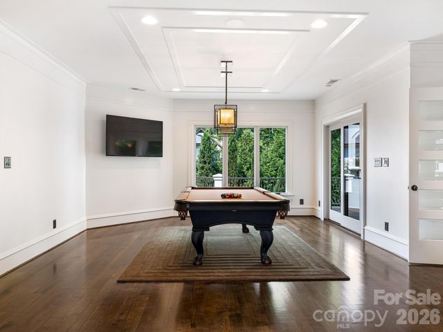 6323 Saint Stephen Lane, Charlotte, NC 28210