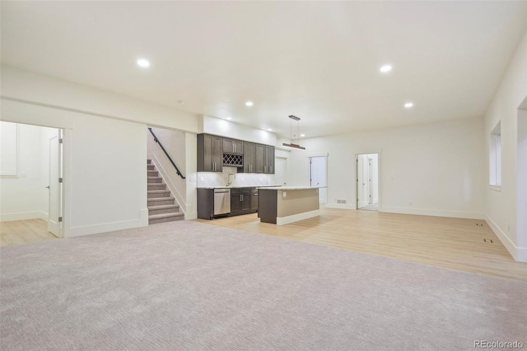 Image 29 of property listing at 9430 S Silent Hills Drive, Lone Tree, CO 80124