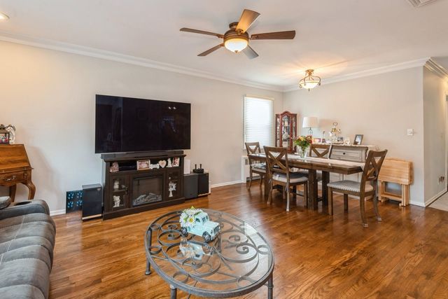 75 Massachusetts Avenue, Massapequa, NY 11758