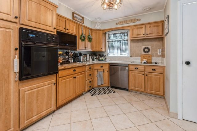 75 Massachusetts Avenue, Massapequa, NY 11758