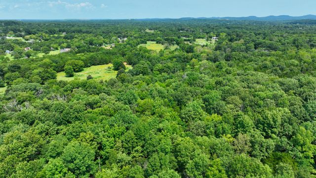 1 FACTORY RD, Murfreesboro, TN 37130