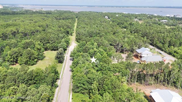 Harrison Court, Bay Saint Louis, MS 39520