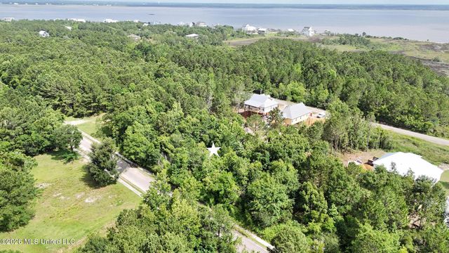 Harrison Court, Bay Saint Louis, MS 39520