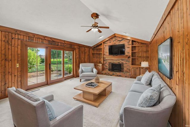 15730 Durham Way, Granger, IN 46530