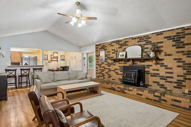 210 Lanier Road, Combine, TX 75159
