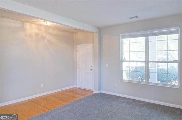 2333 Laurelfield Drive, Grayson, GA 30017