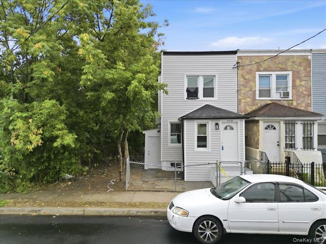 11829 154th Street, Jamaica, NY 11434
