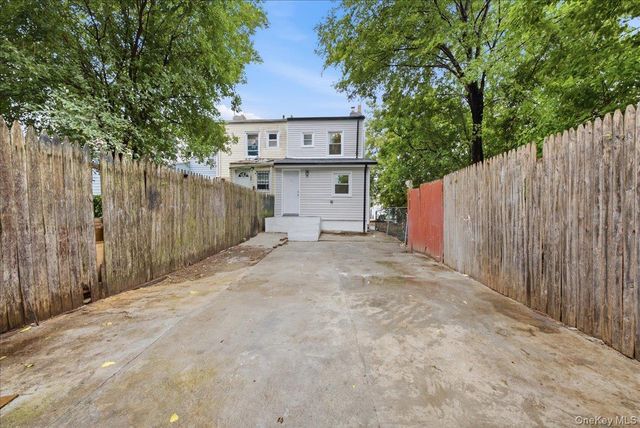 11829 154th Street, Jamaica, NY 11434