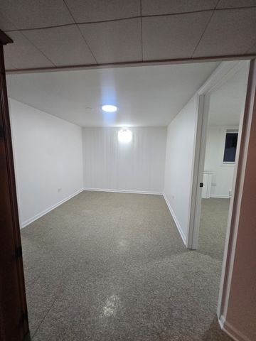 70 N Laverne Avenue, Hillside, IL 60162