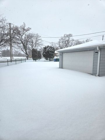 70 N Laverne Avenue, Hillside, IL 60162