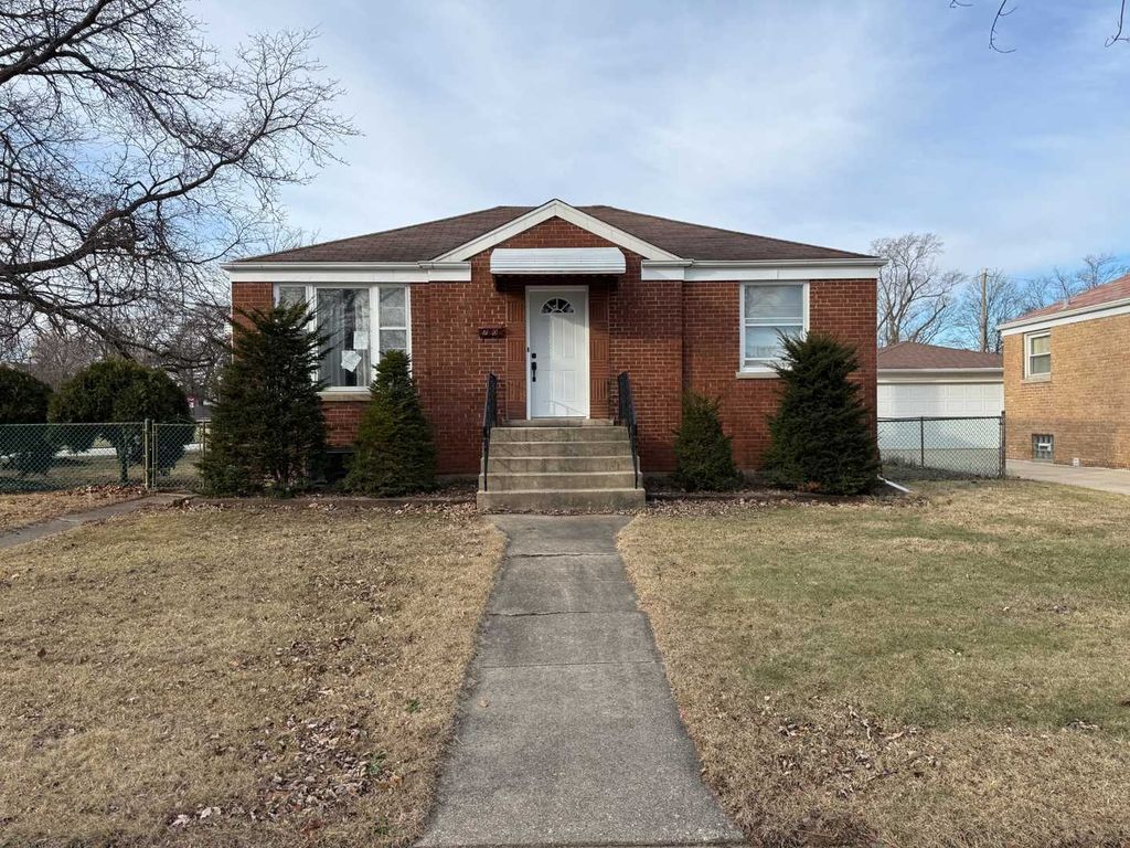 70 N Laverne Avenue, Hillside, IL 60162