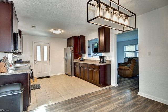 4060 River Shore RD, Portsmouth, VA 23703
