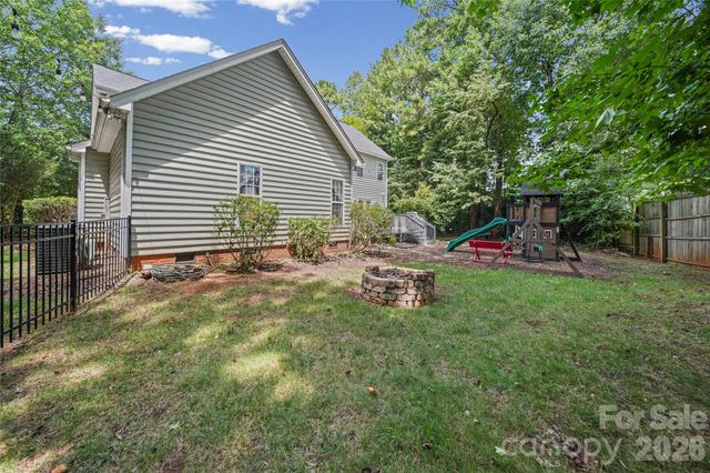 4619 Lenden Hall Court, Gastonia, NC 28056