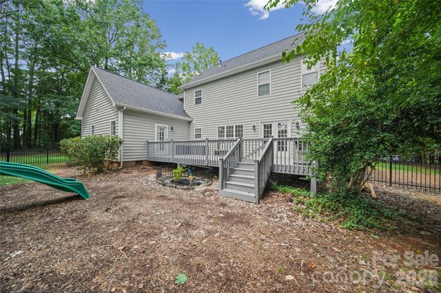 4619 Lenden Hall Court, Gastonia, NC 28056