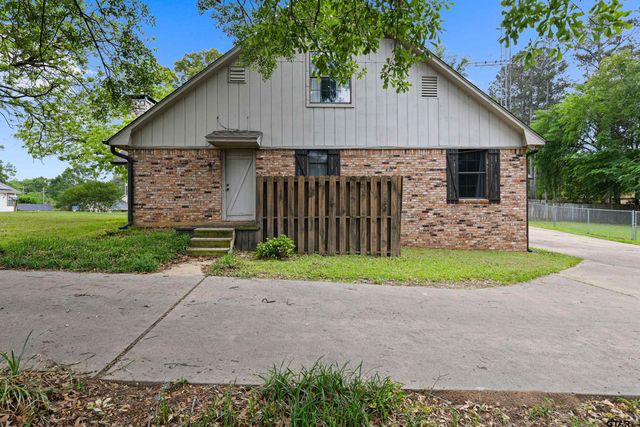 1810 Azalea Street, Gilmer, TX 75644