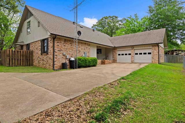 1810 Azalea Street, Gilmer, TX 75644