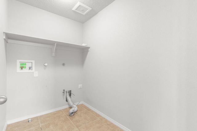 2019 Fonner Drive SE, Albuquerque, NM 87123