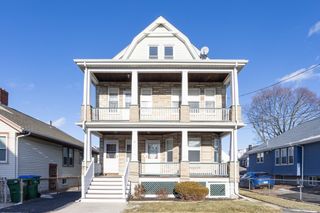 9 Saint James Rd 9, Medford, MA 02155