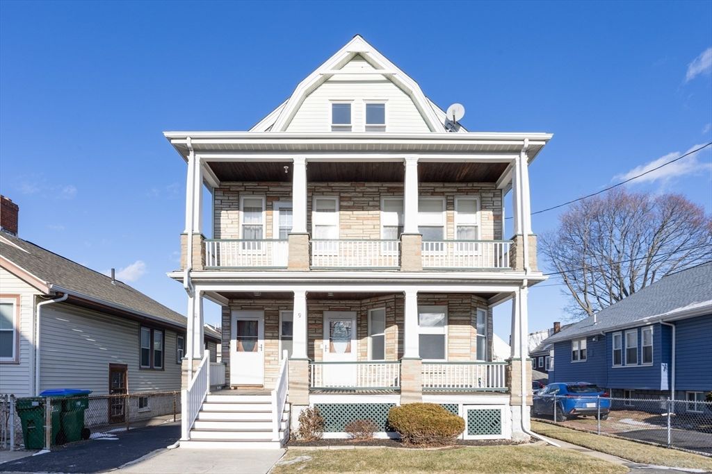9 Saint James Rd 9, Medford, MA 02155