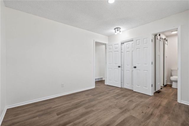 1218 NW Golfview Drive, Grain Valley, MO 64029