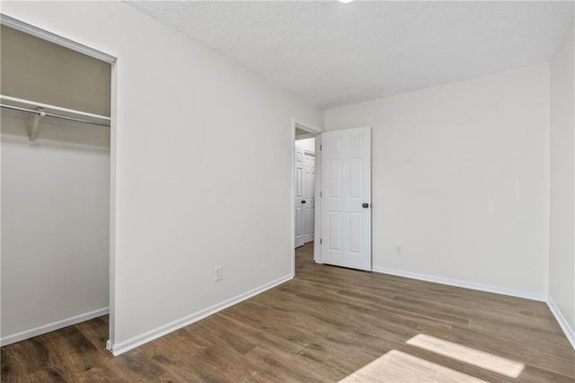 1218 NW Golfview Drive, Grain Valley, MO 64029