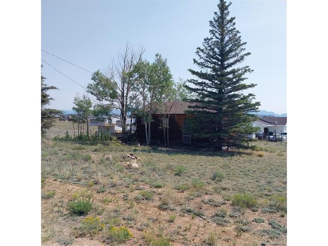 716 Doe St, Hartsel, CO 80449